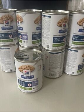 Hill's Diet z/d Low Fat Hydrolyzed Soy Recipe  Wet Dog Food 9, 13-oz cans